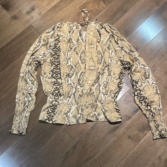 H&M blouse sz 8 - Picture 3 of 4